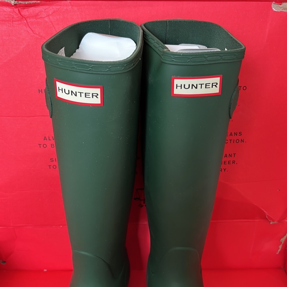 NIB Hunter Womens Original Tall Boot - Hunter Green - US 6 / UK 4 / EU 37 - Picture 2 of 13